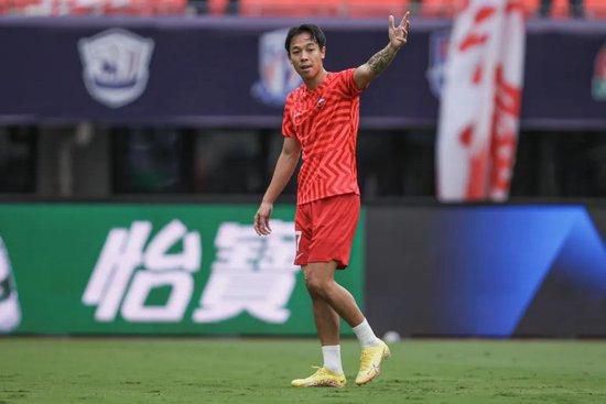 外出佩戴小玩具原文