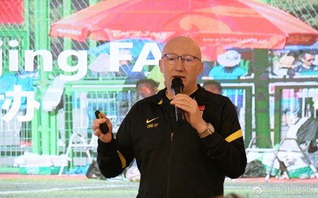 julia在线播放一区二区